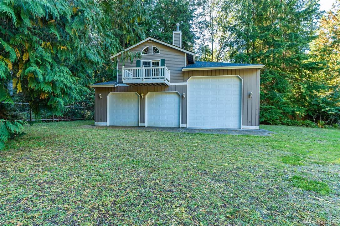 5101 East Harbor Rd - Photo 1