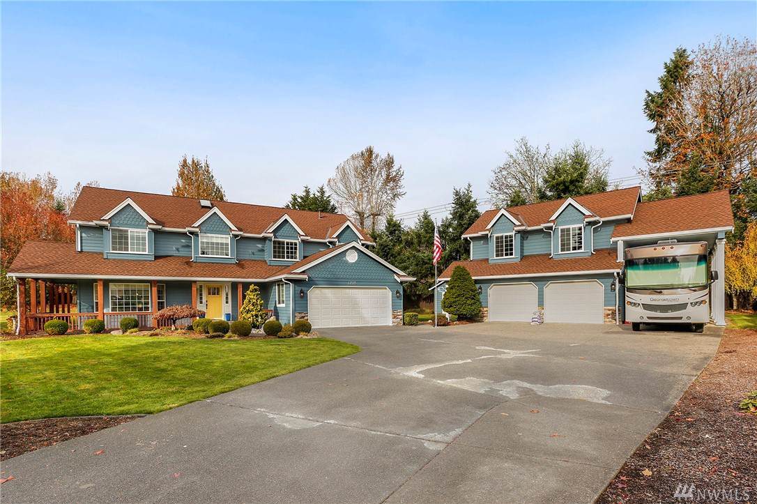 1218 199th Ave - Photo 1