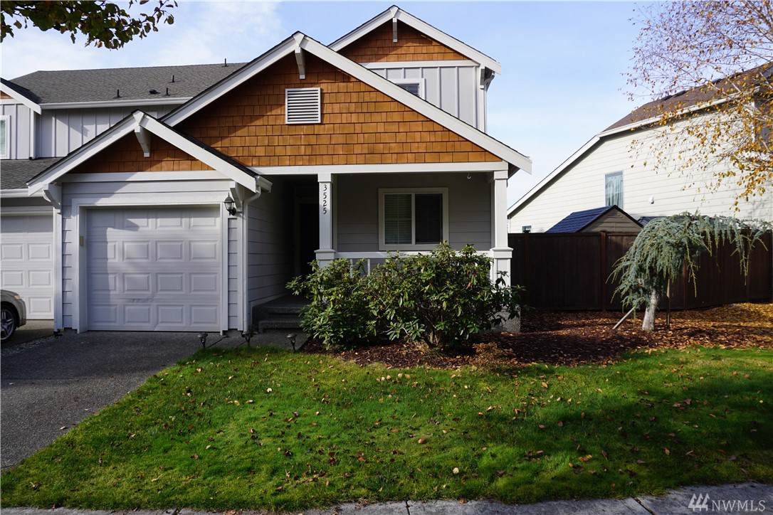 3525 Oxbow Ave - Photo 1