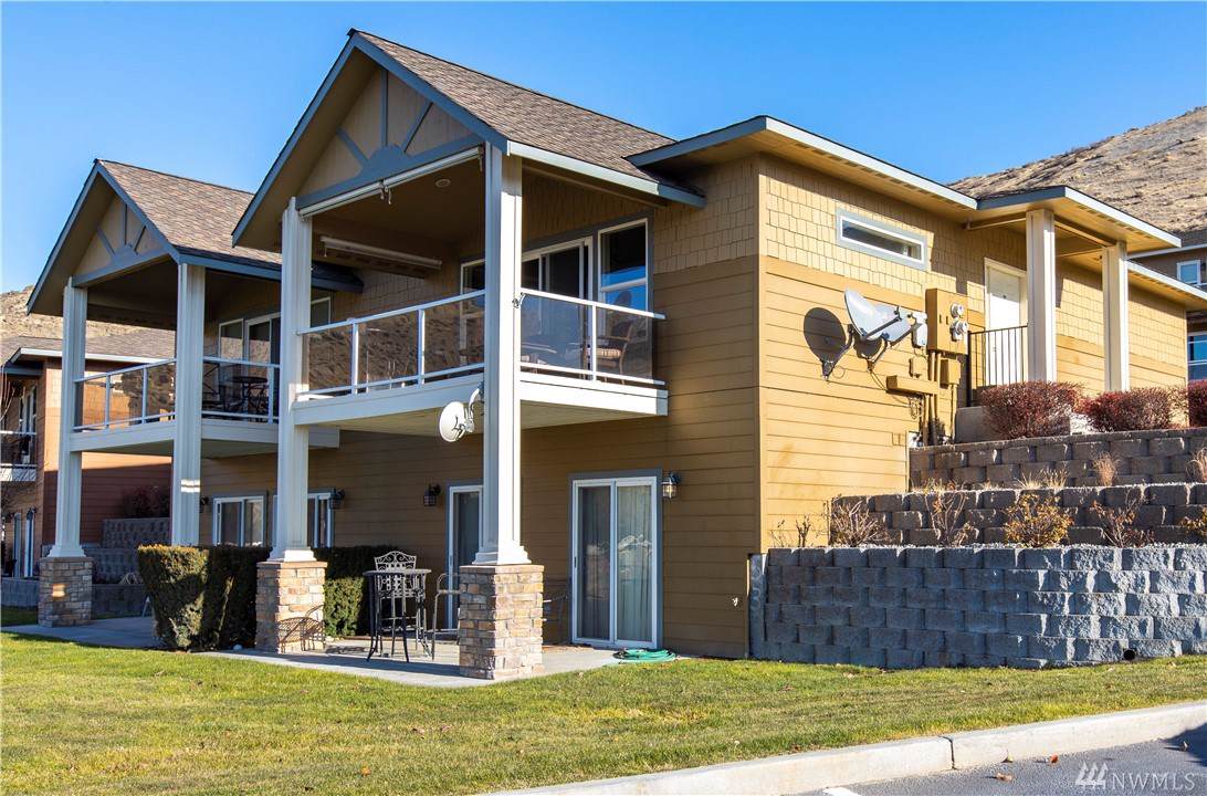 9214 Red Cliff Dr - Photo 1
