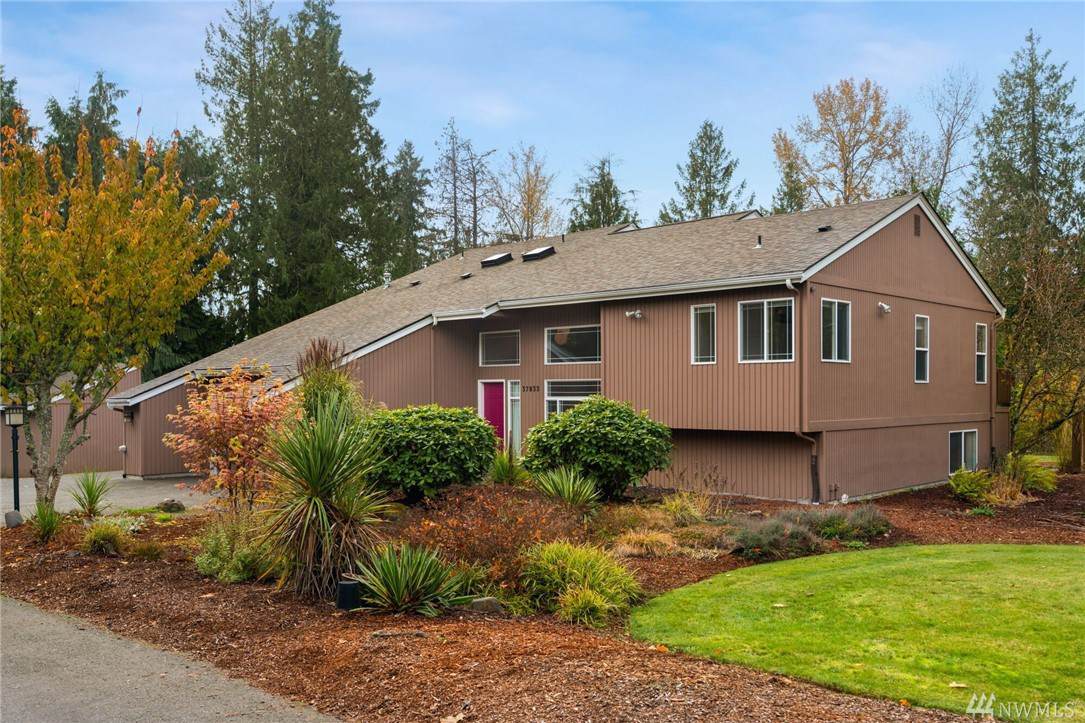 37833 47th Ave - Photo 1