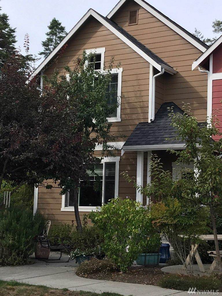 206 1st St - Photo 1