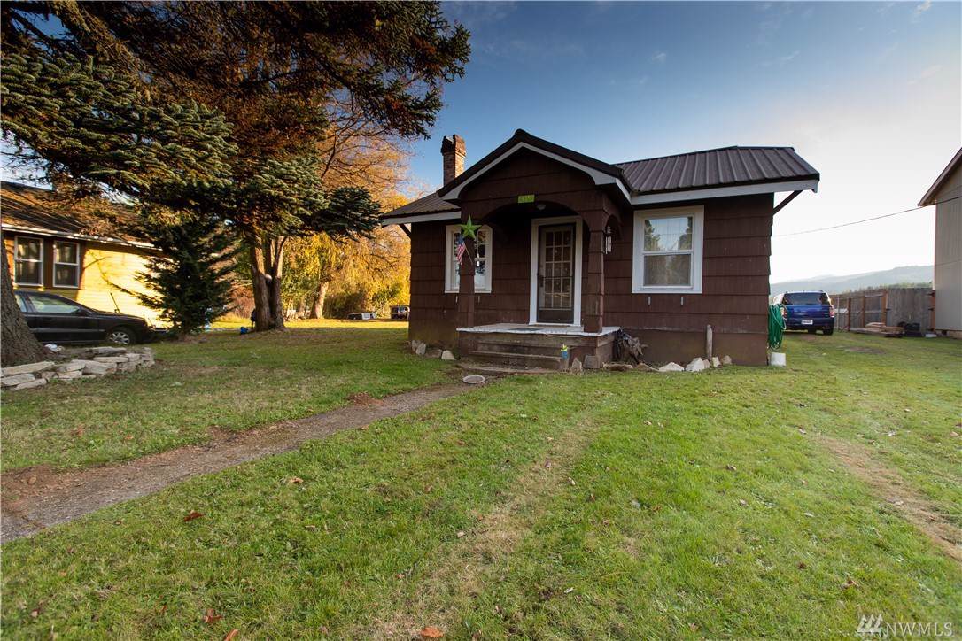 319 Central Ave - Photo 1
