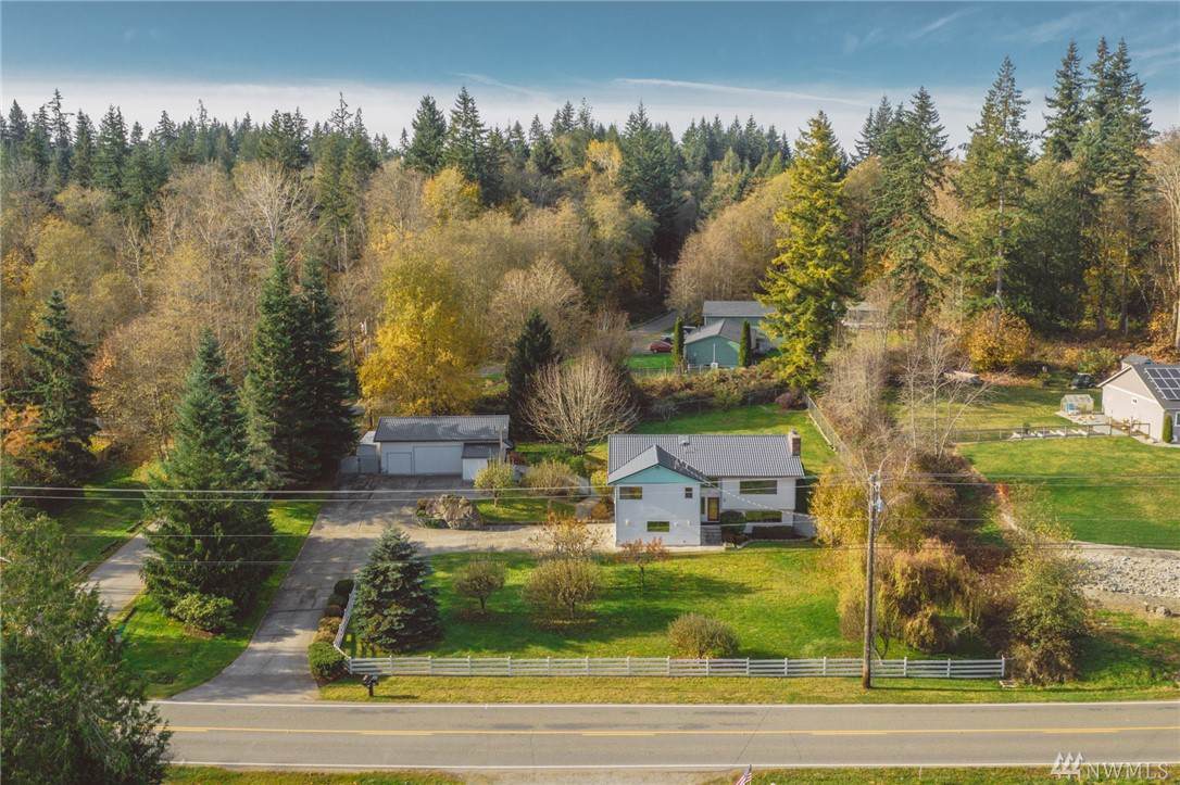 16606 Lake Goodwin Rd - Photo 1