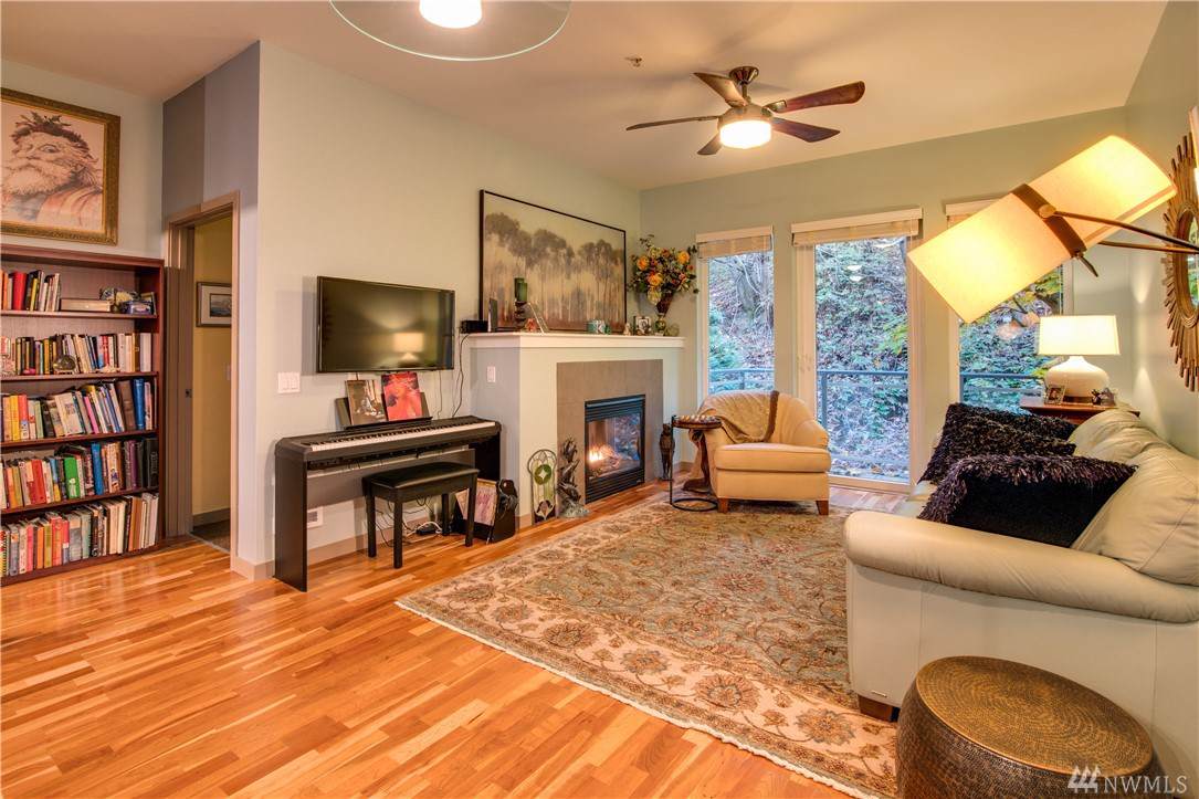 375 Kirkland Ave - Photo 1