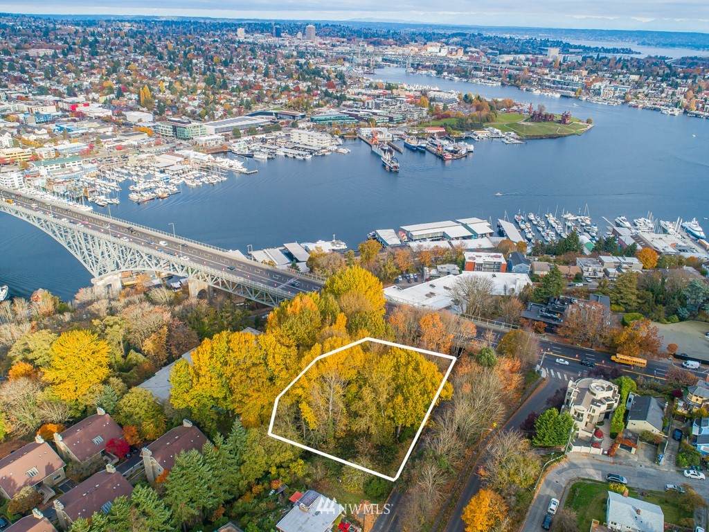 500 Raye Street - Photo 1