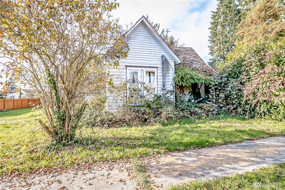 804 Lincoln Ave - Photo 1