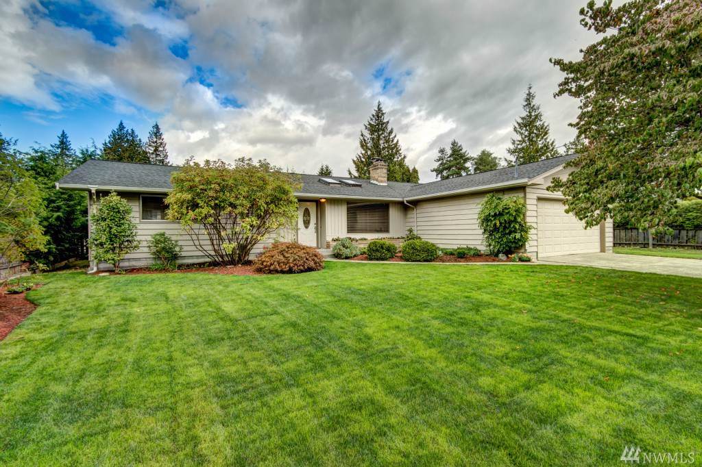 4625 188 St - Photo 1
