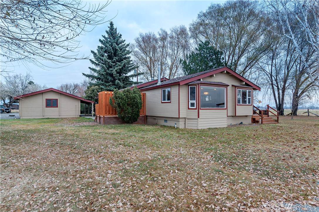 2220 Game Farm Rd - Photo 1
