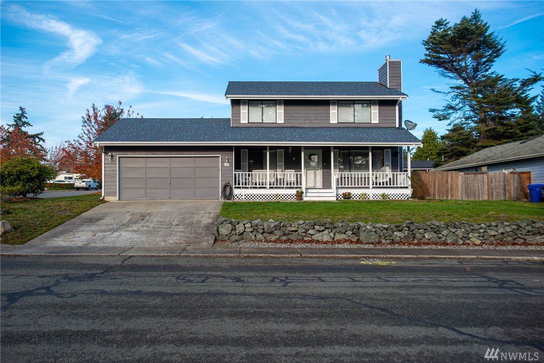 488 3rd Ave - Photo 1