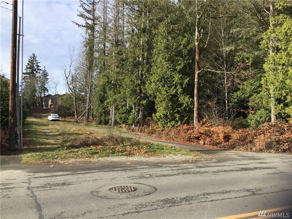 215 218th Ave - Photo 1