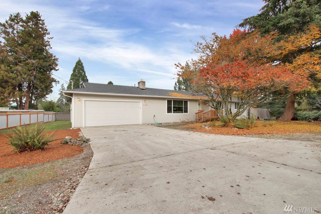 11025 20th St - Photo 1