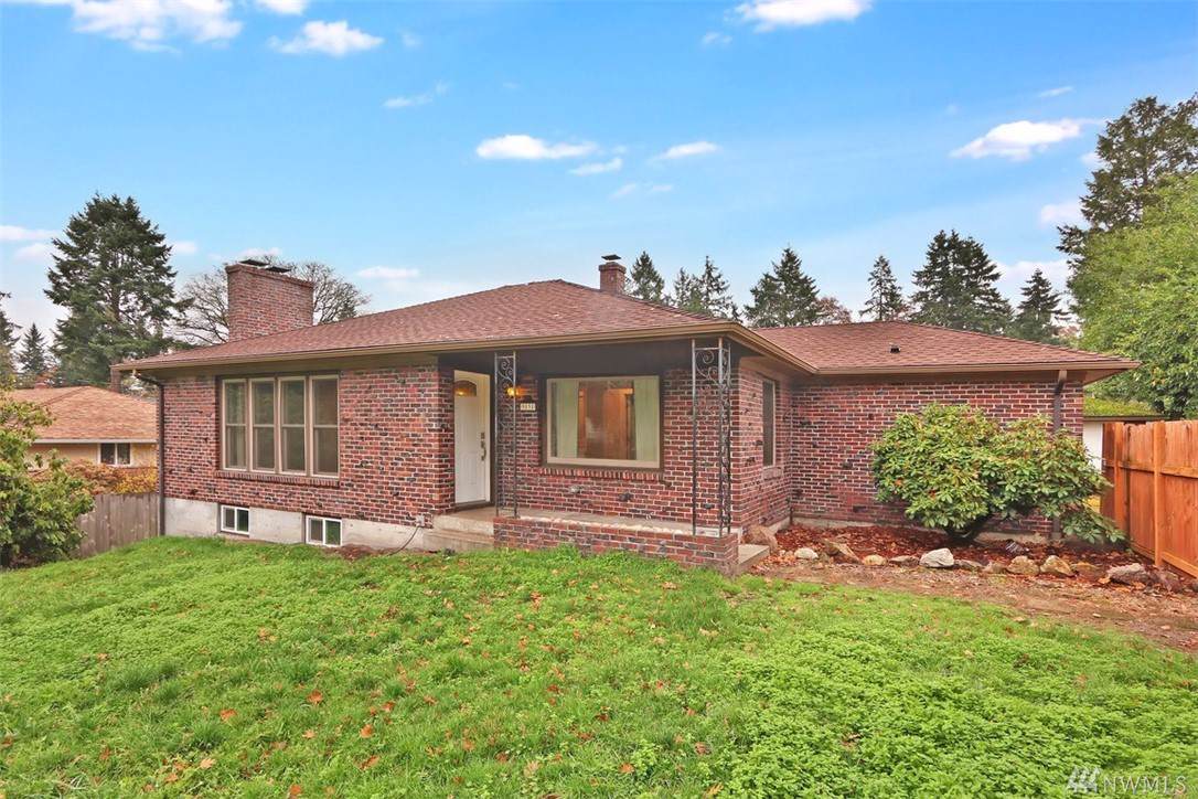 9131 Waverly Dr - Photo 1