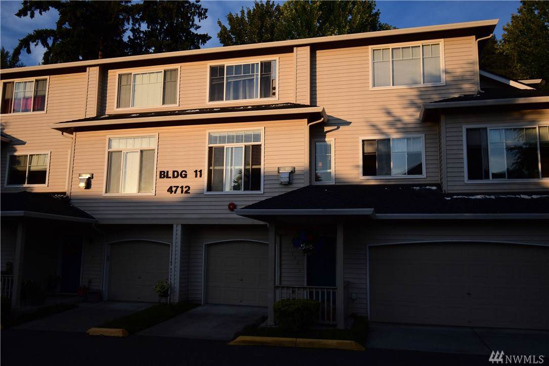 4712 Mill Pond Dr - Photo 1
