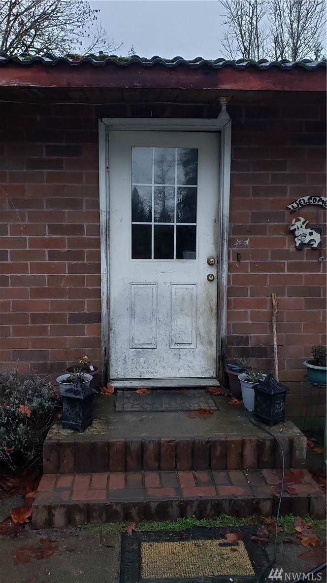 16218 Dubuque Rd - Photo 1