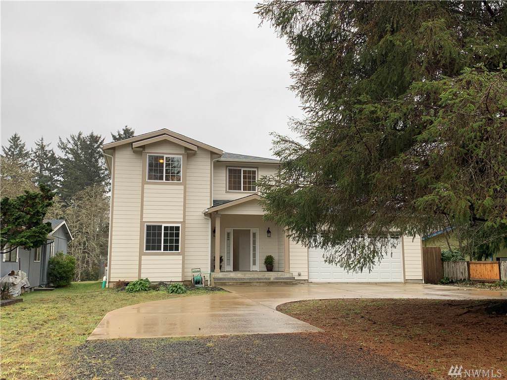 248 Dolphin Ave - Photo 1