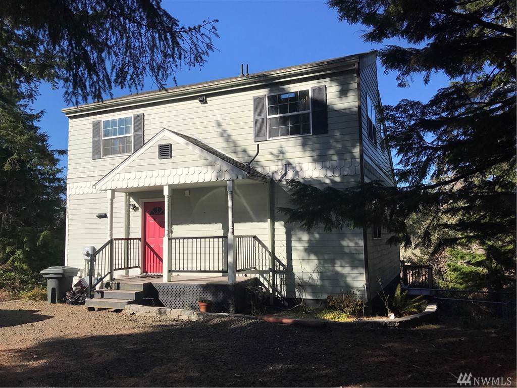 21811 Birch Place - Photo 1