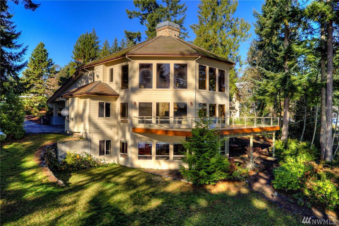 301 Robbins Rd - Photo 1