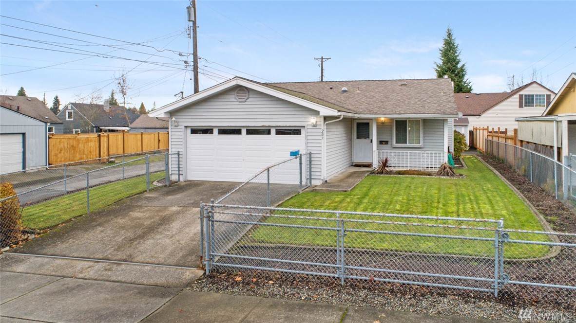 207 63rd St - Photo 1