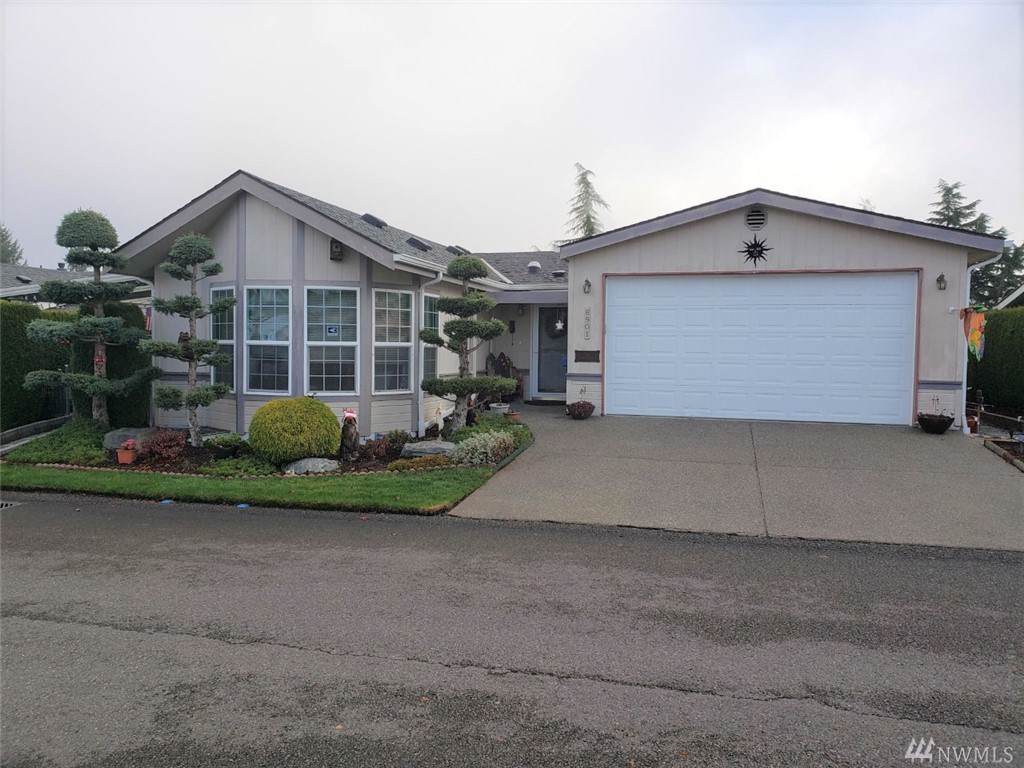 8901 61st Av Ct - Photo 1