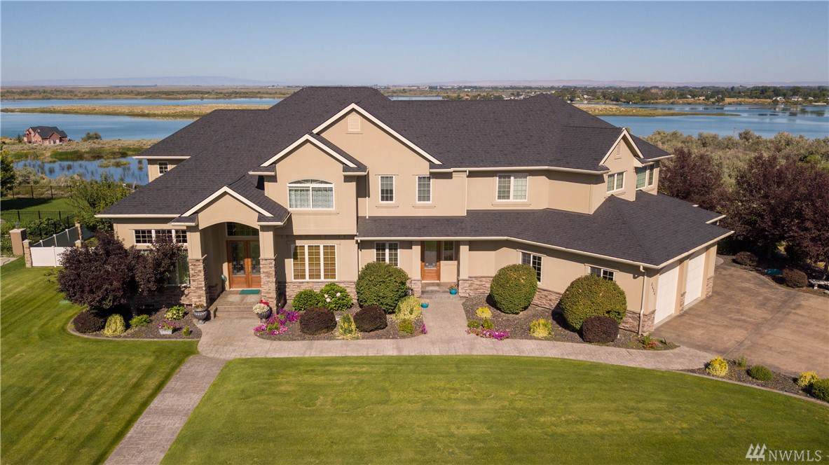 8626 Dune Lake Rd - Photo 1