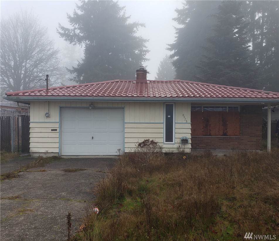 8823 Park Ave - Photo 1