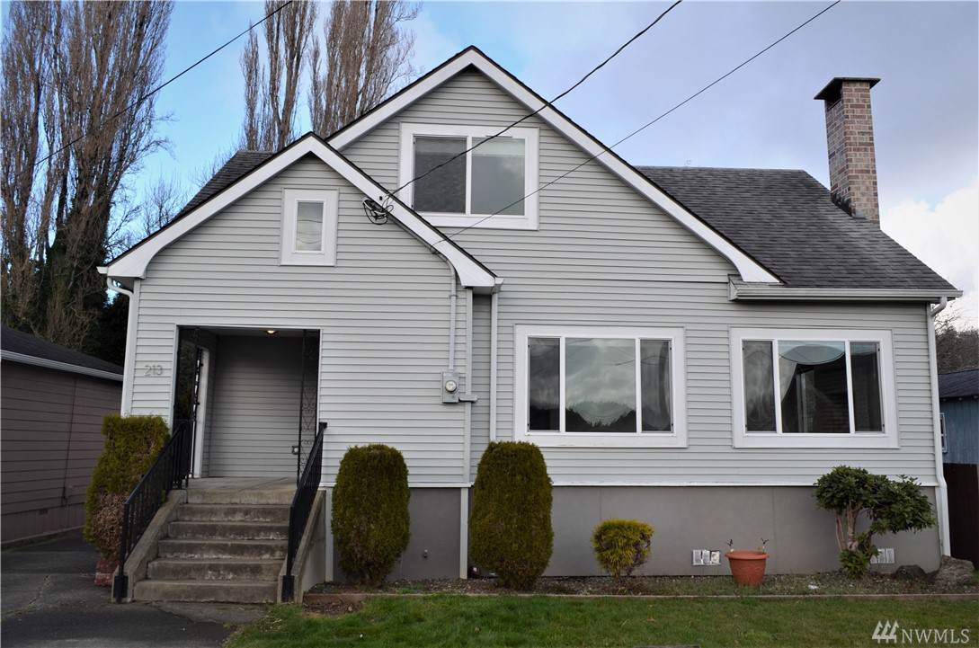 213 Emerson - Photo 1