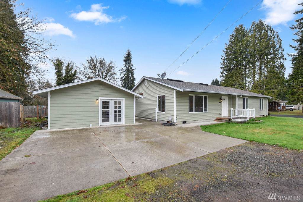 545 Pioneer Ave - Photo 1