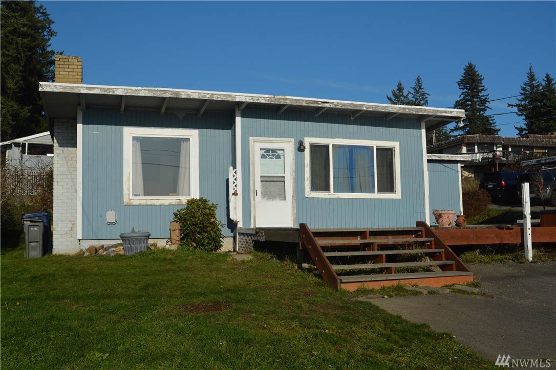 4221 76th Place - Photo 1
