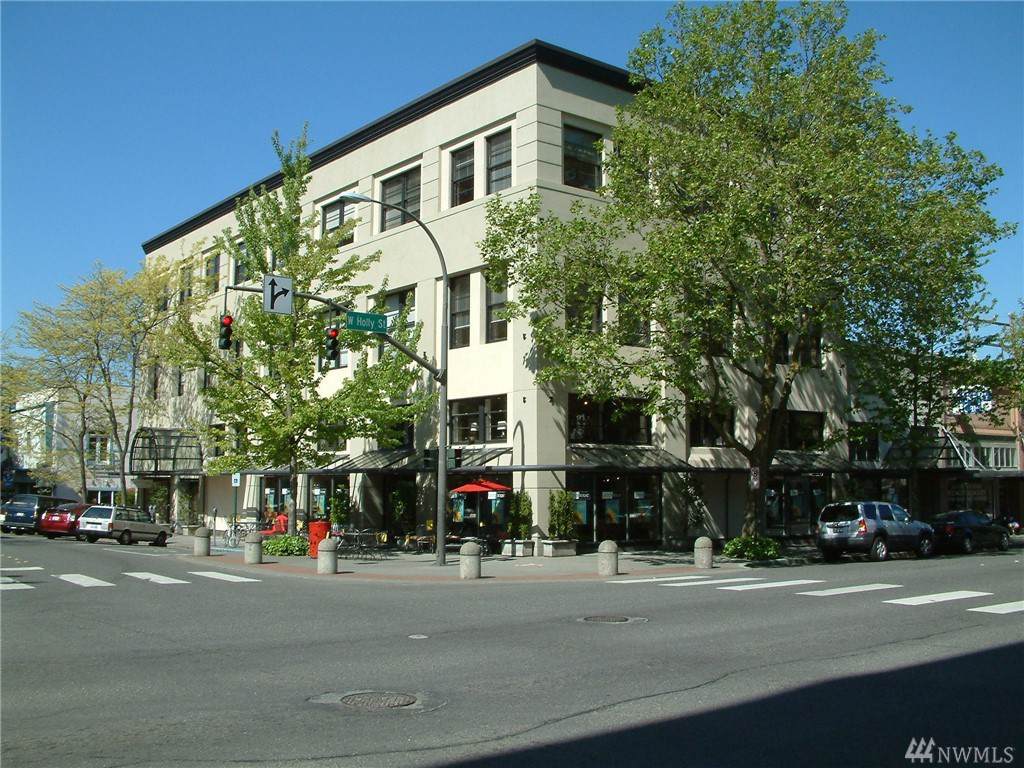 1235 Cornwall Ave - Photo 1