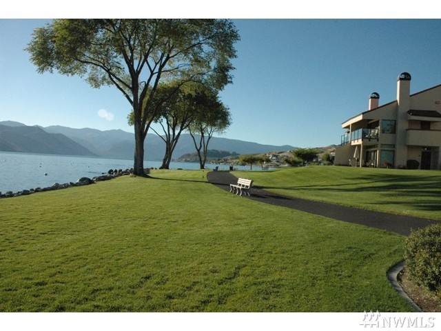 100 Lake Chelan Shores Dr - Photo 1