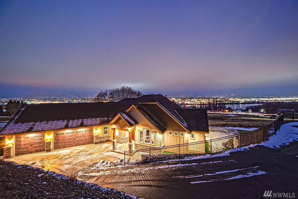 1330 Arbor Terr - Photo 1