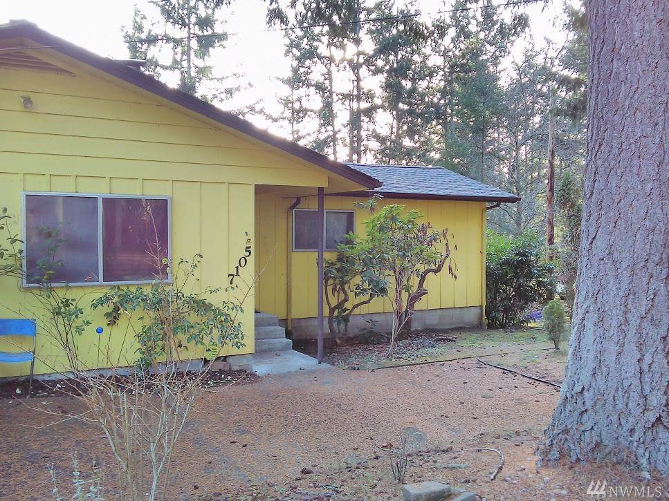 7105 20th Ave - Photo 1