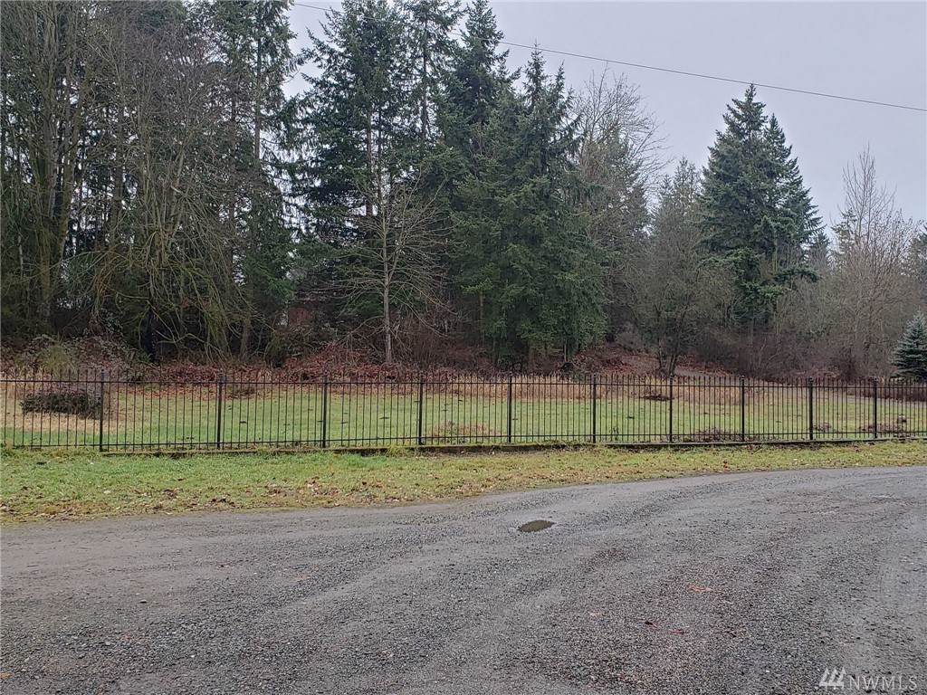 18332 149th Lane - Photo 1