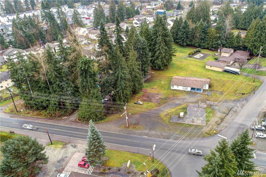 18726 Smokey Point Blvd - Photo 1