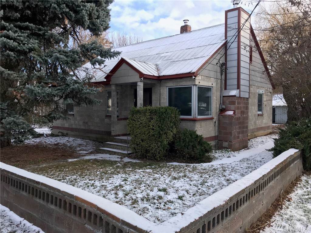 623 Lincoln - Photo 1