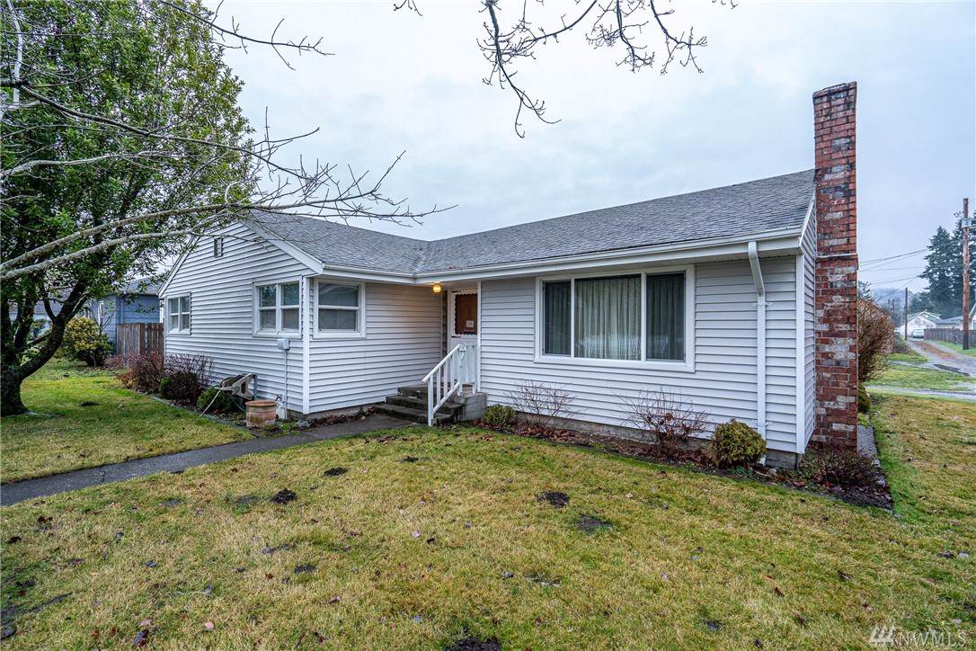 406 Courtland St - Photo 1