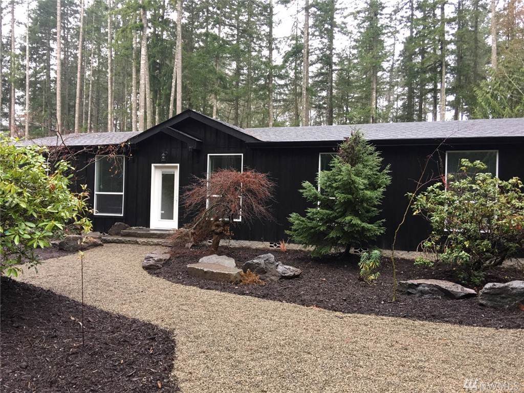 13422 138th Ave - Photo 1