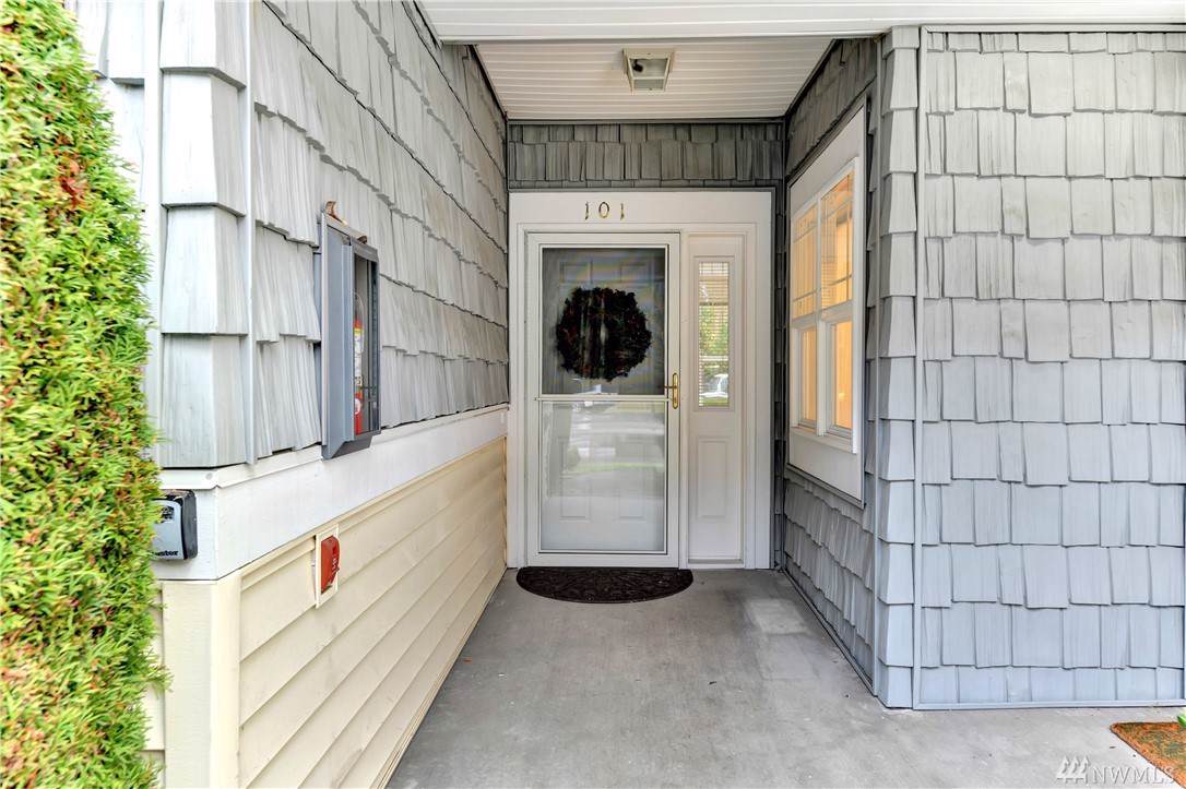 428 228th St - Photo 1