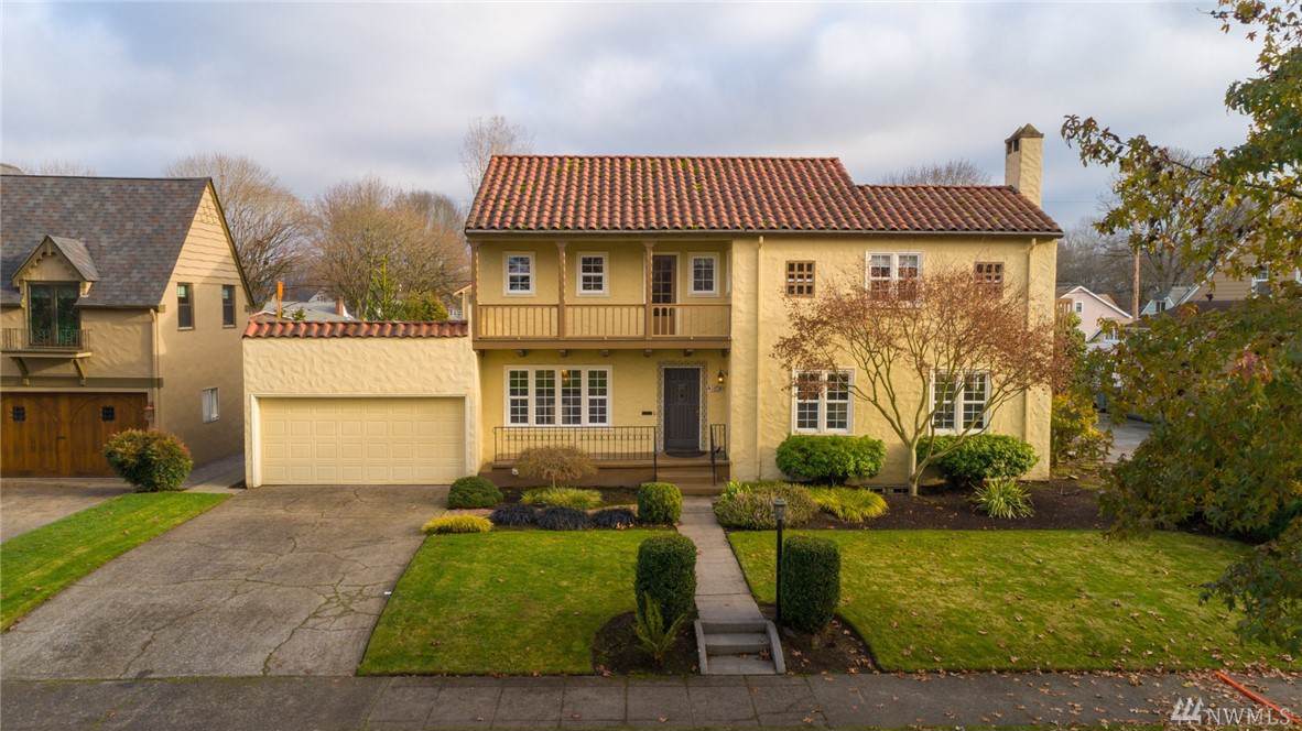 1130 Kessler Blvd - Photo 1