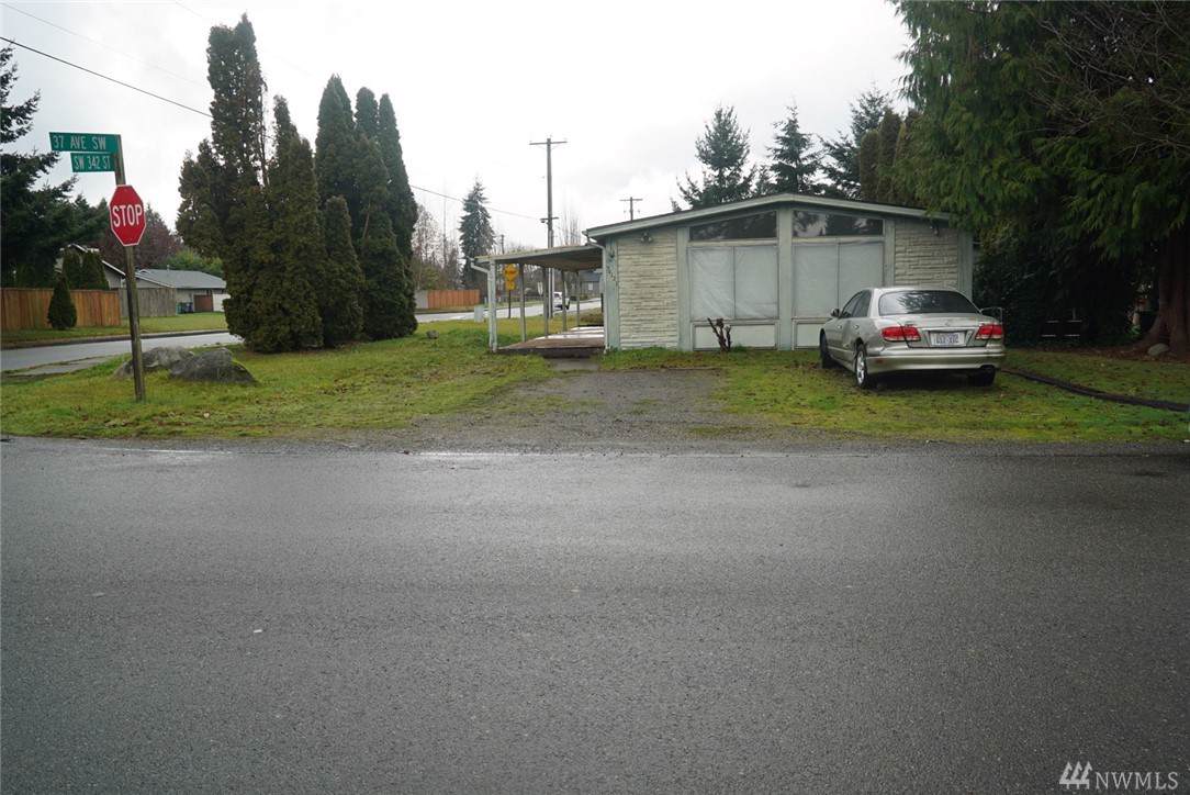 34127 37th Ave - Photo 1