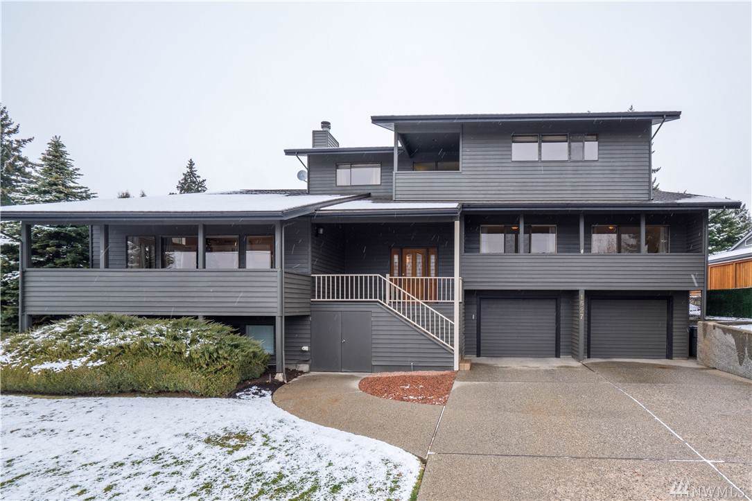1527 Country Club Dr - Photo 1