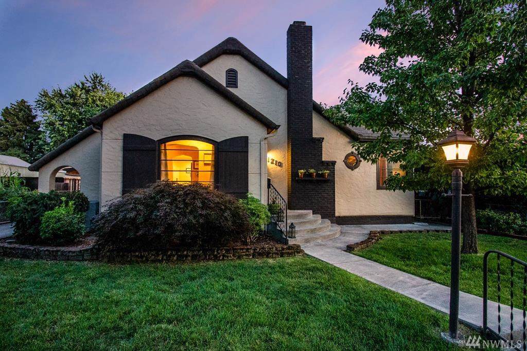 1210 Ruth St - Photo 1
