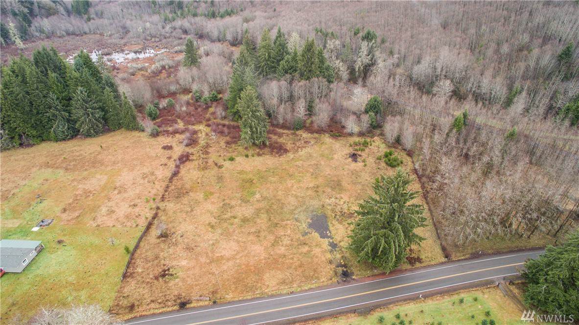 1915 River Rd - Photo 1