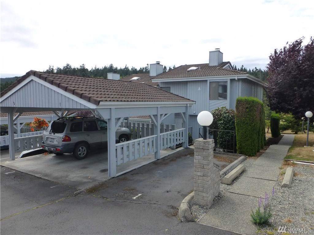 1616 Skyline Wy - Photo 1