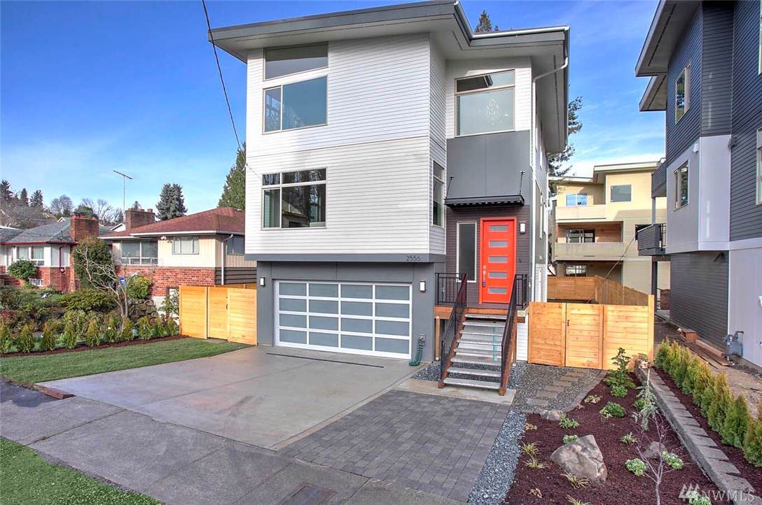 2556 Juneau St - Photo 1
