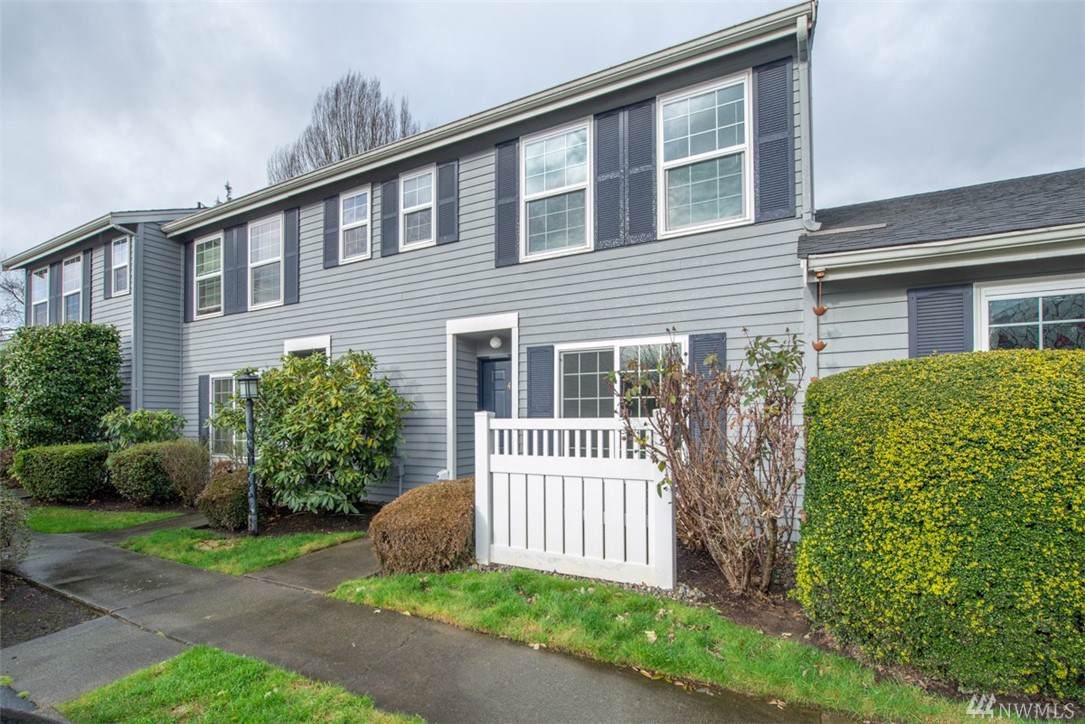 5736 238th Ct - Photo 1