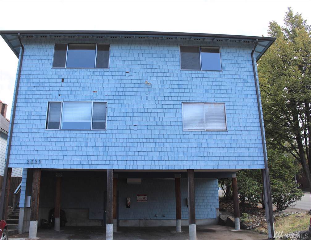 2629 Rucker Ave - Photo 1