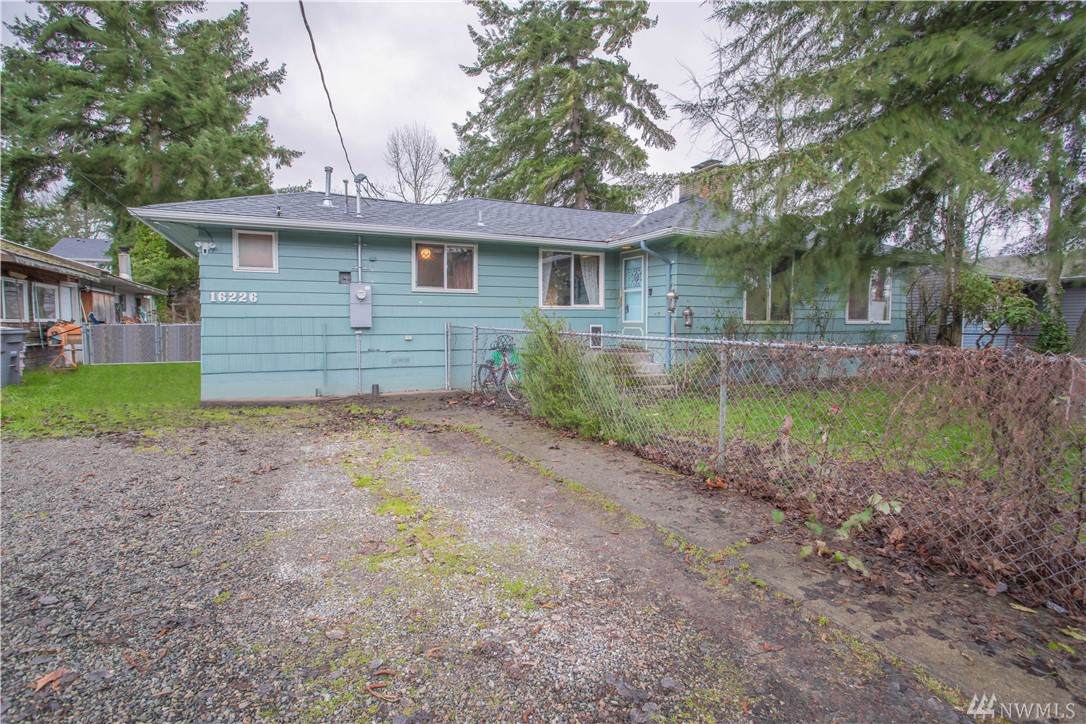 16226 114th Ave Se - Photo 1