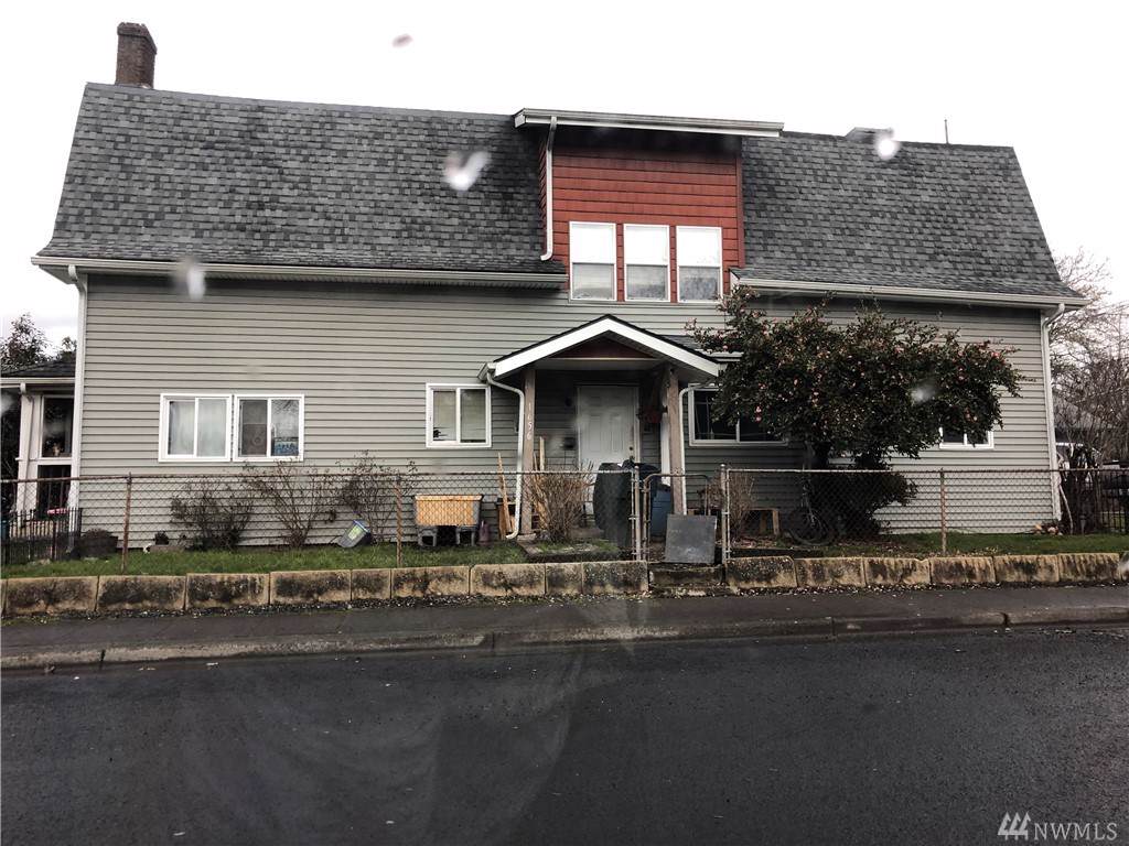 302 17th Ave - Photo 1